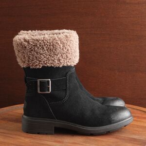 Ugg Boots Womens SZ 6.5 BLK Harrison Cuff Suede Pull On Waterproof Winter Sherpa